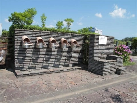 習志野市営 海浜霊園 水汲み場の写真