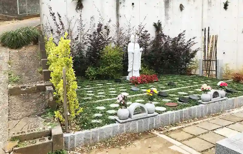 印西市 「愛樹木葬」うすい樹木葬墓地