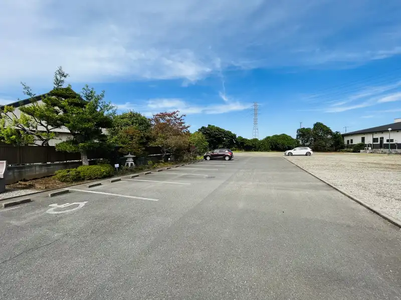 松戸聖地霊園 駐車場の写真