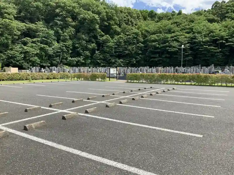 松戸中央霊園 駐車場の写真