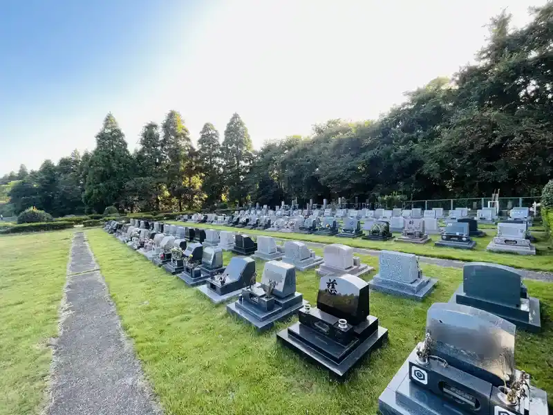 中野霊園 芝生墓地