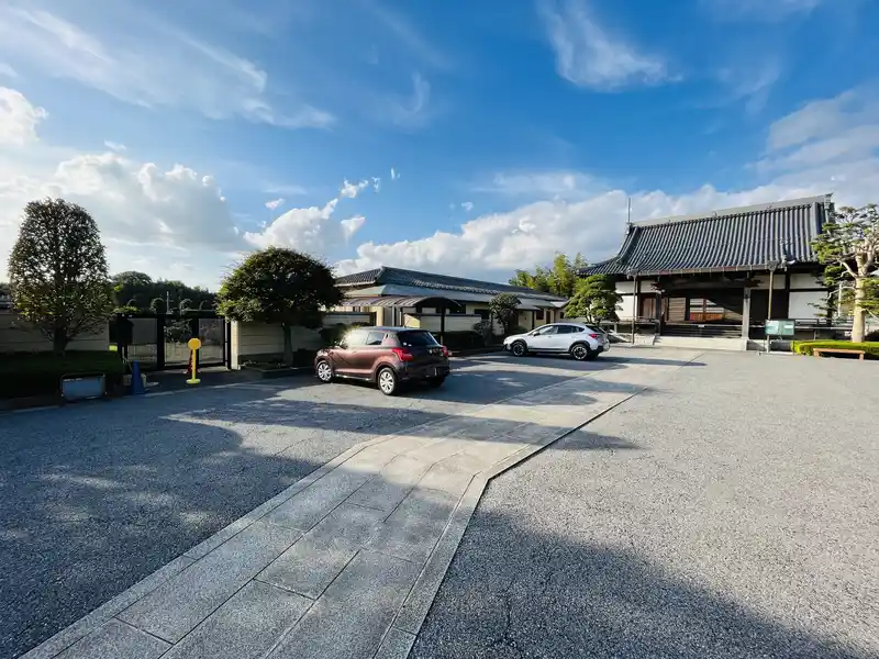 坪井霊園 駐車場の写真
