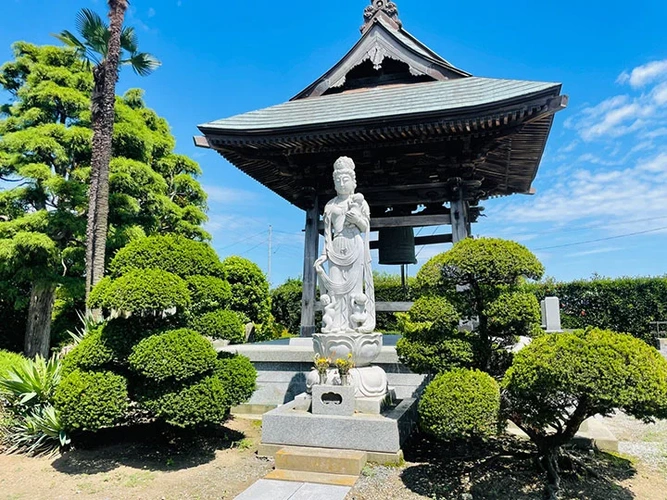  専稱寺  のうこつぼ