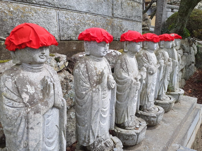 つくば紫峰墓苑・自然葬墓 