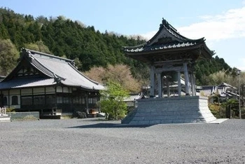 常陸太田市にある寺院墓地