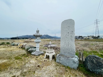 明るい雰囲気の霊園