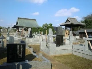 猿島郡境町 来迎寺墓苑