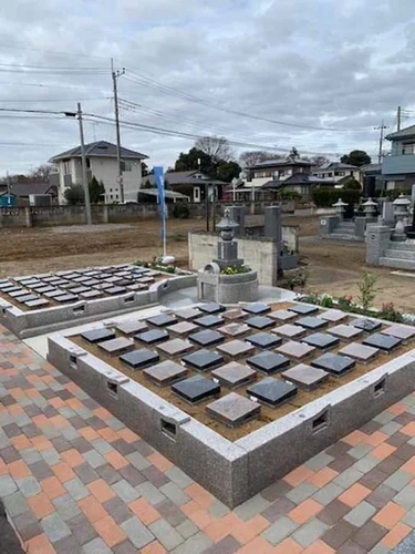 プレミアム「野木ほたるの水辺」樹木葬墓地 