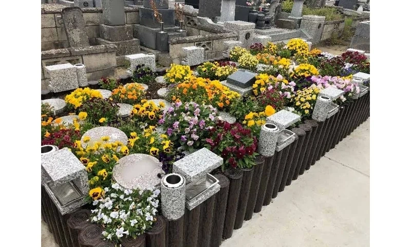 プレミアム「足利わたらせの郷」「家族としっぽ」樹木葬墓地 