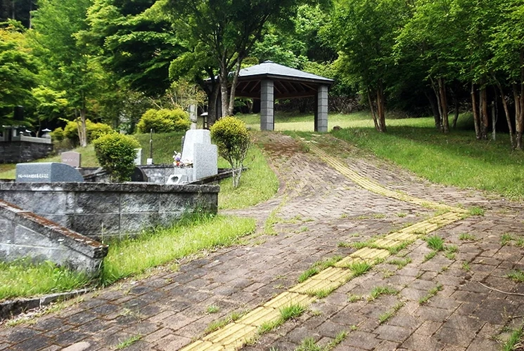 那須郡那須町 那須塩原市営 塩原温泉さくら公園墓地