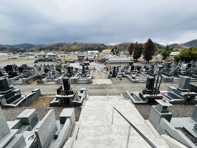 密蔵院 墓地風景