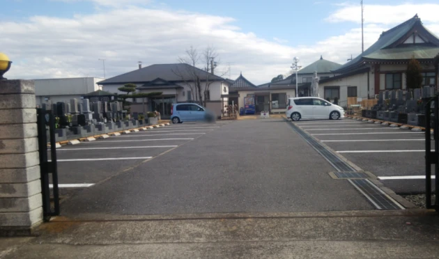 守谷霊園 駐車場の写真