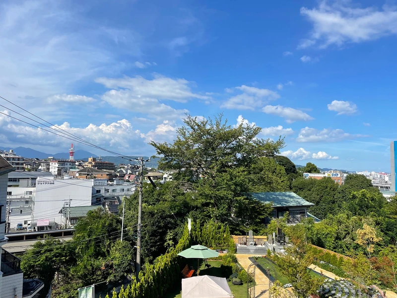 山と海に囲まれ風光明媚