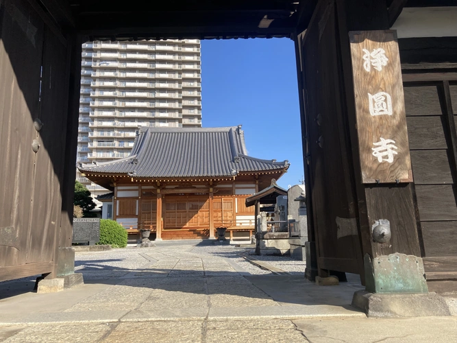 坂東市 プレミアム古河駅前樹木葬墓地