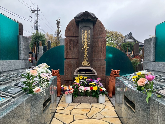 杉並 樹木葬 オリーブ光の庭園/合葬墓 