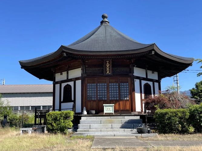 大黒山 東泉寺 