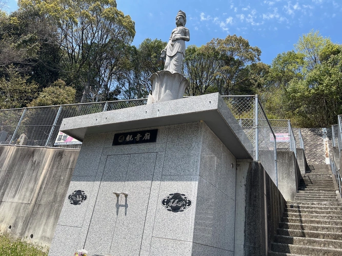 Cemetery Photo 5