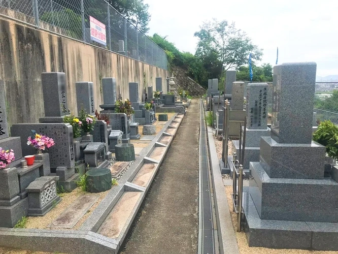 Cemetery Photo 6