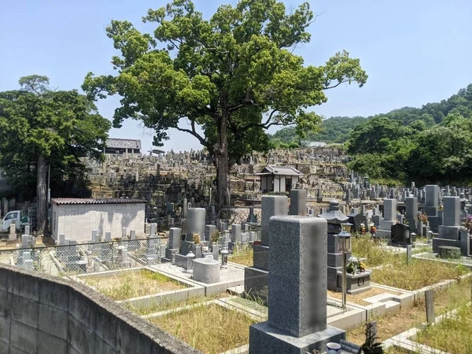 八尾市 神立共同墓地