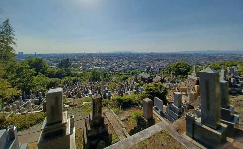 東大阪市 横小路墓地