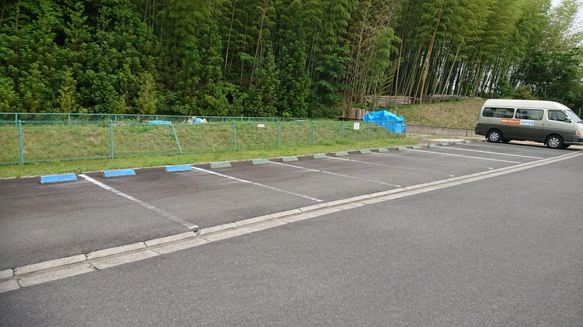 山田川霊園 駐車場の写真