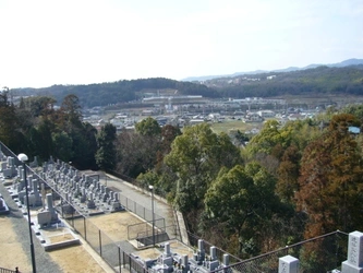 明るい雰囲気の真龍寺霊園