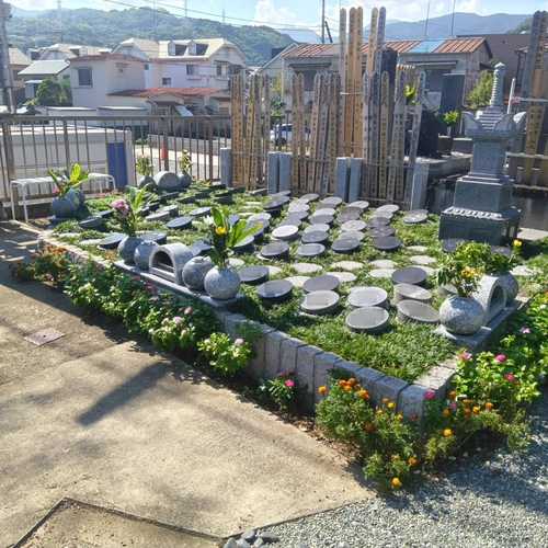 ロイヤル小田原樹木葬墓地 ロイヤル小田原樹木葬墓地