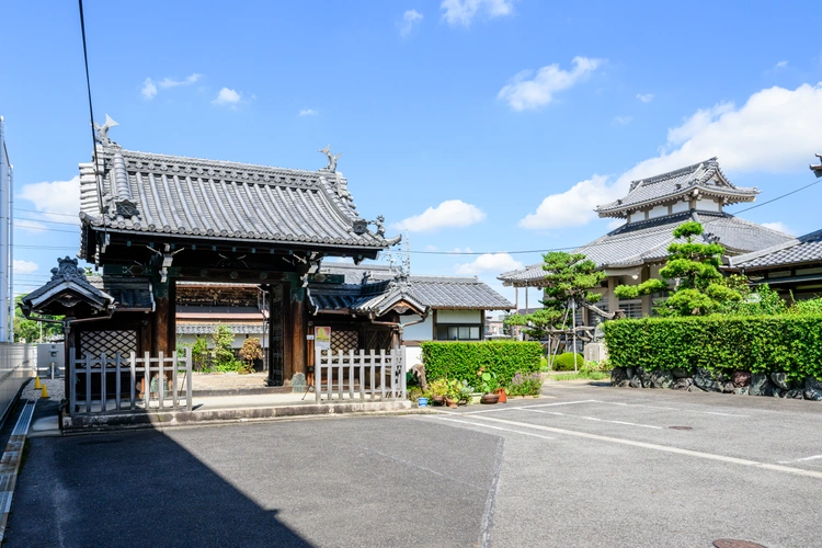 西林寺霊苑 駐車場の写真