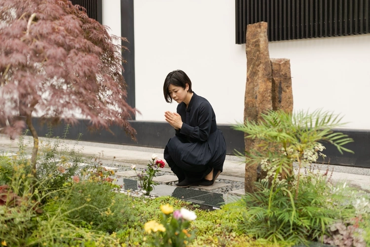 芝愛宕の森・光円寺樹木葬 凛花エリア