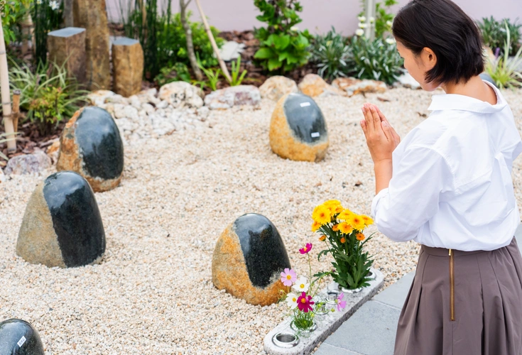 土佐潮江庭園・妙國寺樹木葬 