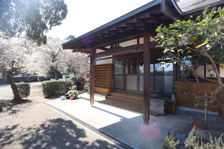 座間市 個別式樹木葬墓地 龍洞院 管理寺務所の写真