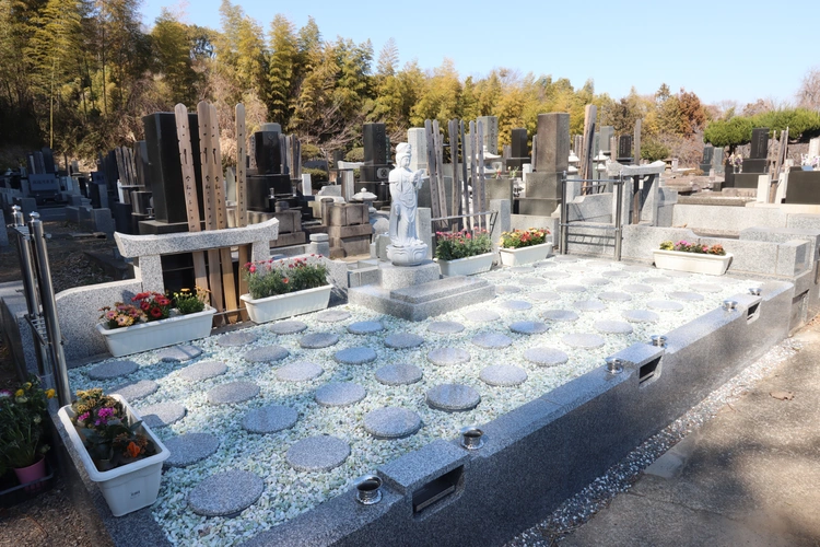 座間市 個別式樹木葬墓地 龍洞院