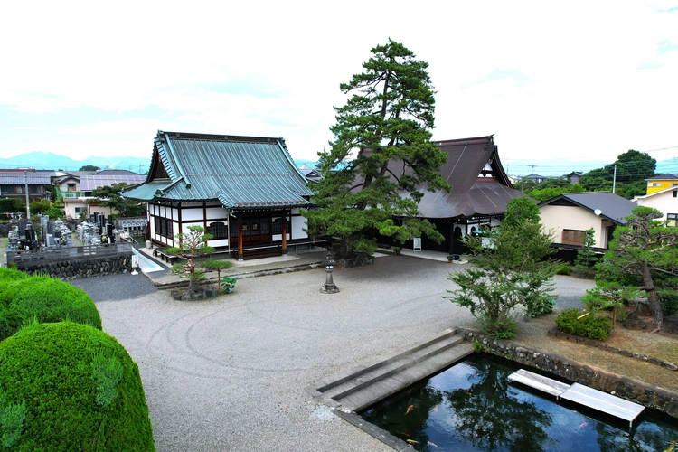  南アルプス 成妙寺