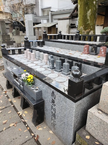 Cemetery Photo 17