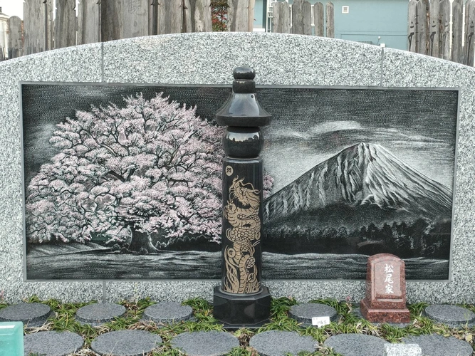 龍泉寺墓苑 ～蛍～ 