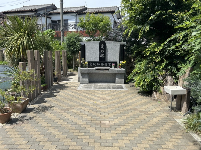 実正寺樹木葬「光照樹園」 