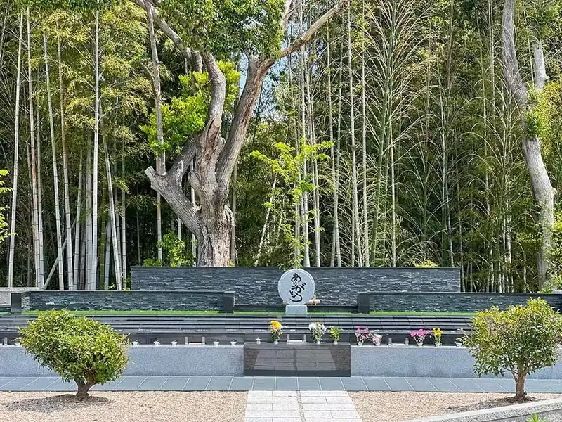 家族型 永代供養墓　花奏 ～かなで～