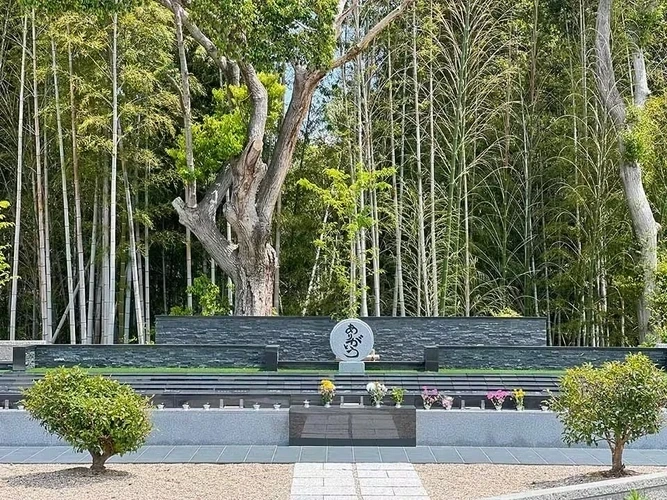 家族型 永代供養墓　花奏 ～かなで～