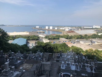 海が見える霊園