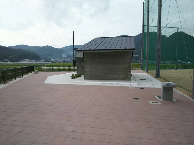 岡山市営　みつメモリアルパーク トイレの写真