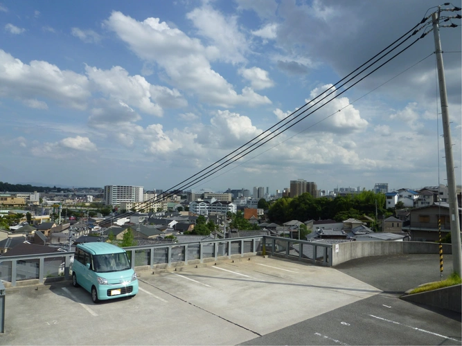 火打墓地 駐車場の写真