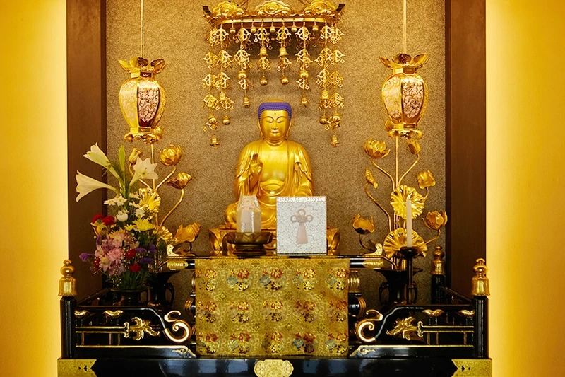 堂内納骨廟「共生（ともいき）」