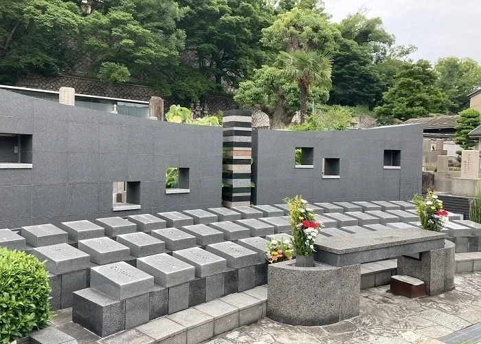 永代供養総墓「共命（ぐみょう）」