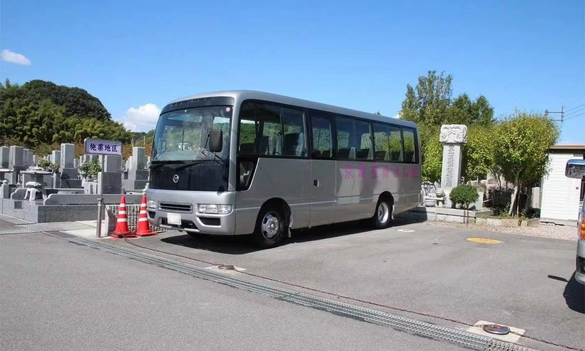 京阪奈墓地公園 送迎バスの写真