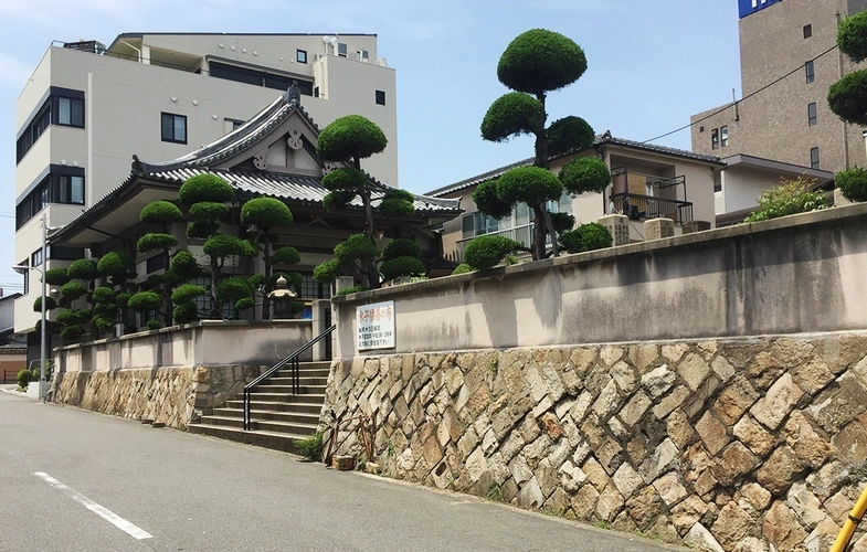 「愛樹木葬」上本町樹木葬墓地 宗圓寺　外観