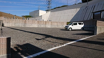 野崎霊園 駐車場の写真