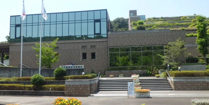 堺市営 堺公園墓地（鉢ヶ峯公園墓地） 管理事務所の写真
