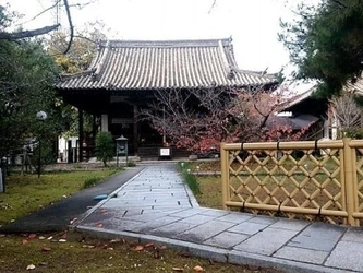 宗教不問の寺院墓地