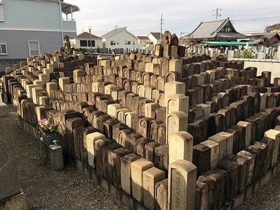 東大阪市営 額田墓地 