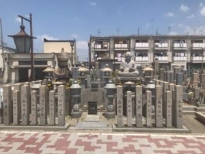行基菩薩の石像